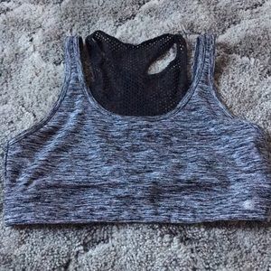 Women’s M Hollister sports bra